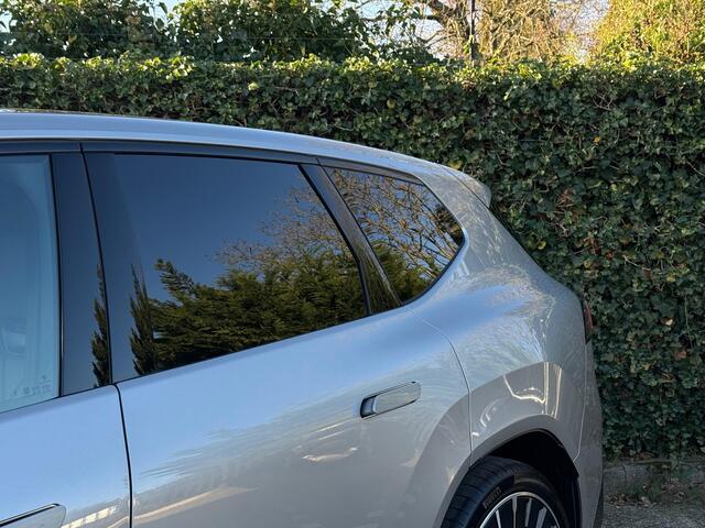 BMW X3 iX3 50 xDrive | M-Sport Pro | 22'' | Panorama. | Head-Up | Harman/Kardon | Elek. M stoel. | Stuurverw. | Neue Klasse | Drive Ass. Plus | Stoelverw. | Camera | Comf. Acc. | HiFi | Getint glas