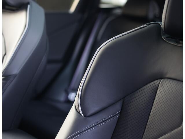 BMW X3 30e xDrive | Trekhaak - Pano - Iconic Glow