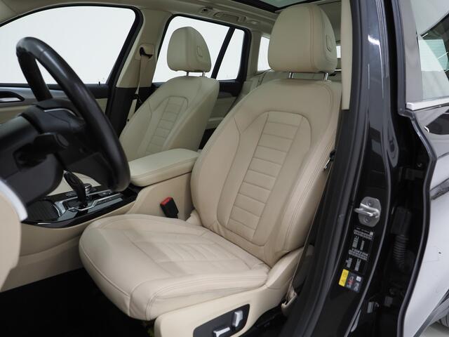 BMW X3 xDrive30e 292PK | Panoramadak | Leder | Camera | Memory | Keyless | DAB | Carplay