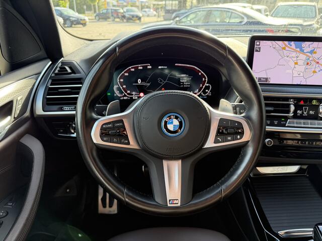 BMW X3 xDrive30e High Executive M Sport Laser Licht Head-Up Display DAB 360 Graden Camera Live cockpit pro Keyless Entry Carplay 96% SOH