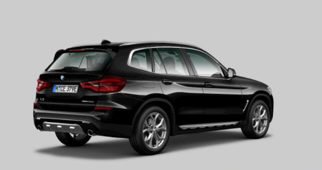 BMW X3 xDrive30e xLine - Panoramadak - Sportstoelen - Elektrisch verwarmde voorstoelen - HiFi - PDC voor/achter - Ambiance verlichting - Automatisch dimmende binnenspiegel -