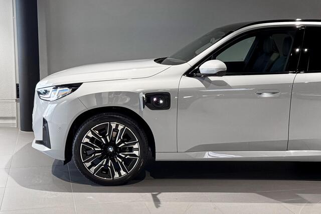 BMW X3 30e xDrive | M Sport | Glazen Panoramadak | Harman Kardon | Trekhaak |