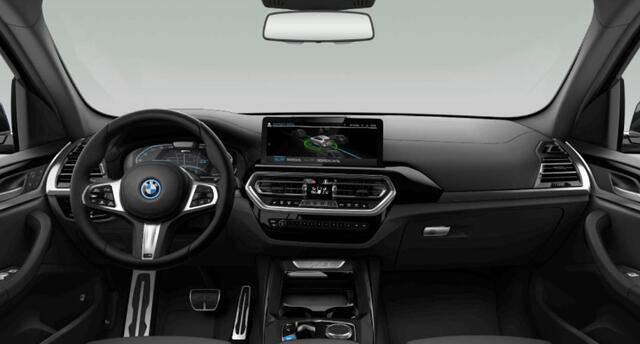 BMW X3 iX3 Executive 80 kWh Sportstoelen - Elektrisch verwarmde voorstoelen - Getinte Ruiten - Comfort Access - Ambiance verlichting - Driving Assistant Professional - Active Guard - Active Protection -