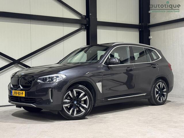 BMW X3 iX3 Executive 80 kWh | navi | leder | panorama | trekhaak | sfeer verlichting | SOH 95% |