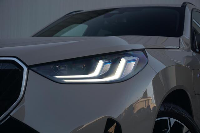 BMW X3 xDrive30e M Sportpakket 20'' / Stoelventilatie / Harman Kardon / Comfort Access