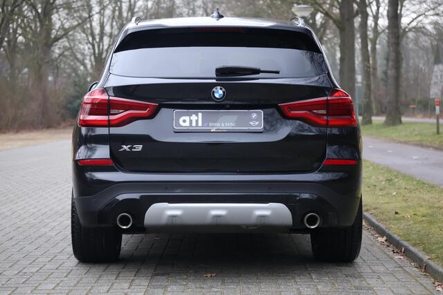 BMW X3 xDrive20i X-Line | 20" | HUD | Trekhaak | Keyless | LED | Hifi | Alarm kl.3 | Sportstoelen | Stoelverwarming | Live Cockpit Pro | Etc.