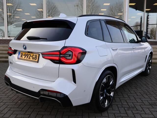 BMW X3 iX3 M-SPORT HIGH EXECUTIVE SHADOW LINE PACK 80 KWH + PANORAMA | 360 CAMERA | HEAD-UP | ORIG. NL