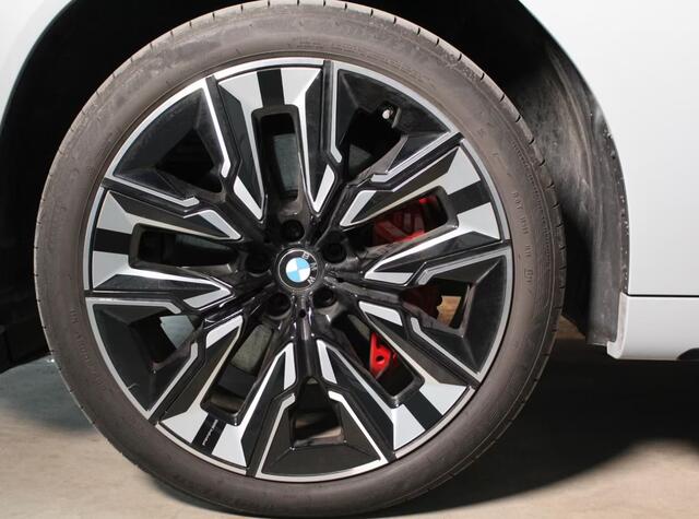 BMW X3 30e xDrive M-Sport Pro Pano Trekh DA-Prof H/K 360 El-zetel 21inch