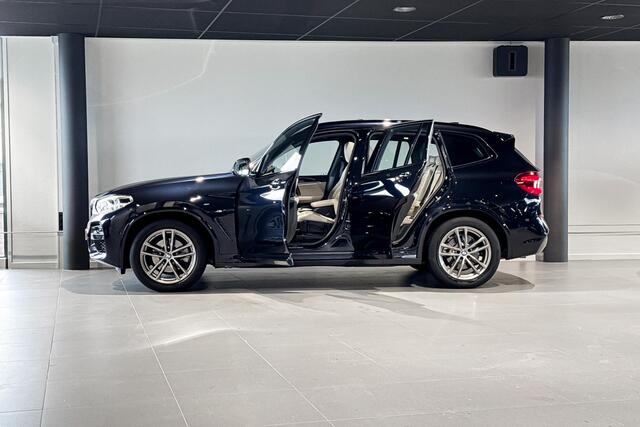 BMW X3 xDrive20i High Executive Edition | M Sport | Glazen Panoramadak | Stoelverwarming | Trekhaak |