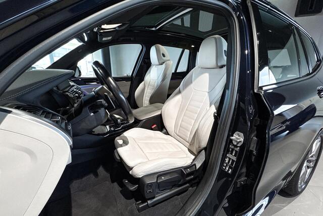 BMW X3 xDrive20i High Executive Edition | M Sport | Glazen Panoramadak | Stoelverwarming | Trekhaak |