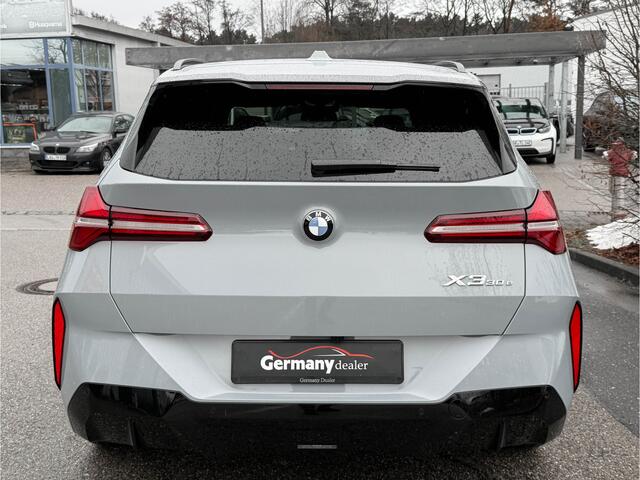 BMW X3 30e xDrive 300PK M-Sport Head-Up H/K Iconic Glow 360-Camera Keyless 20-Inch Tr.Haak VOL!!