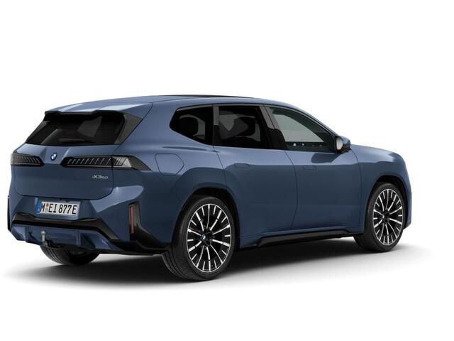 BMW X3 iX3 50e xDrive M Sportpakket | Iconic Glow | Panoramadak | Trekhaak | Innovation Pack