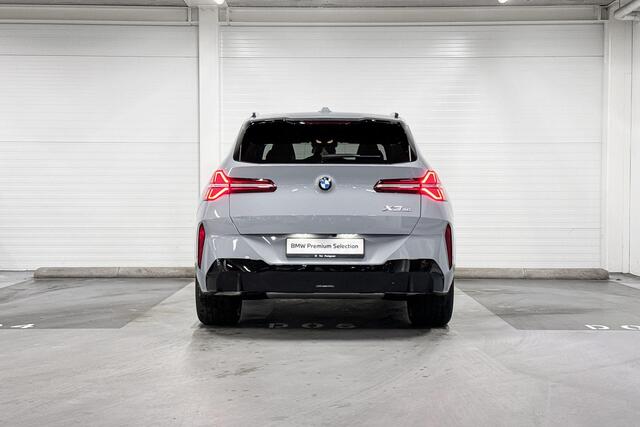 BMW X3 20 xDrive | M-Sport | Premium Pack | Professional Pack | Comfort Pack | Driving Assistant Plus | Harman/Kardon | Panoramadak | Comfort Access | Trekhaak