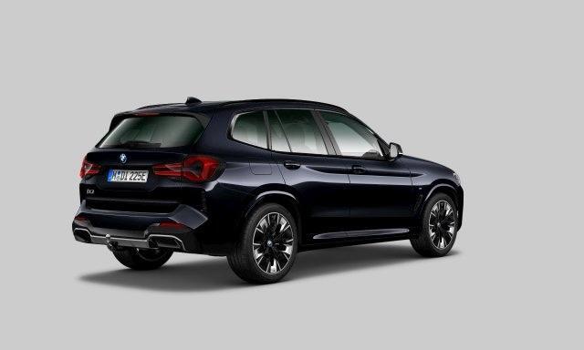 BMW X3 iX3 80 kWh M-Sport | Panoramadak | CoPilot | Elektr. Trekhaak