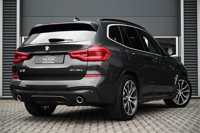 BMW X3 xDrive30e M-SPORT / PANO / HARMAN KARDON / LEDER / MEMORY / HUD / PARFUM / TREKHAAK / DEALERONDERHOUDEN