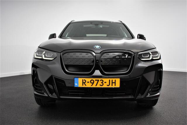 BMW X3 iX3 High Executive M-Sport 286pk | Sportonderstel | Trekhaak | Leder | Schuifdak | Navigatie | Camera 360 | Harman Kardon