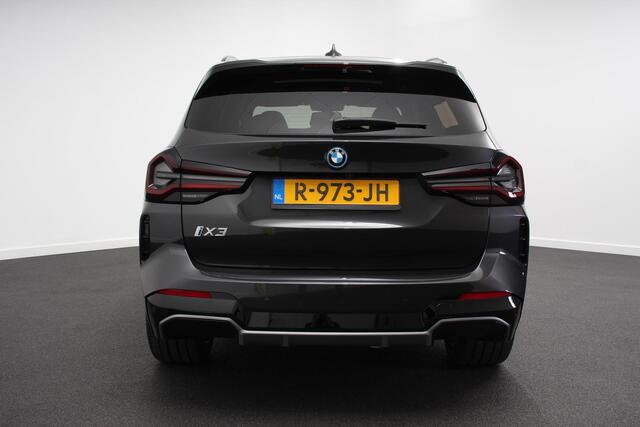 BMW X3 iX3 High Executive M-Sport 286pk | Sportonderstel | Trekhaak | Leder | Schuifdak | Navigatie | Camera 360 | Harman Kardon