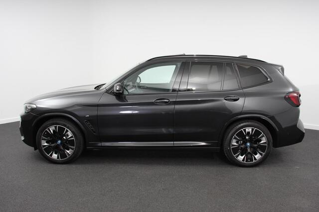 BMW X3 iX3 High Executive M-Sport 286pk | Sportonderstel | Trekhaak | Leder | Schuifdak | Navigatie | Camera 360 | Harman Kardon