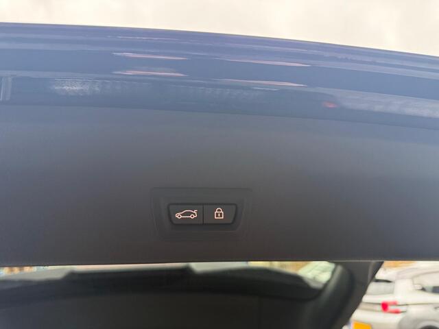 BMW X3 xDrive30i High Executive | 2E EIGENAAR | 12MND GARANTIE | PANO DAK | LEDER | CAMERA | NAVI |