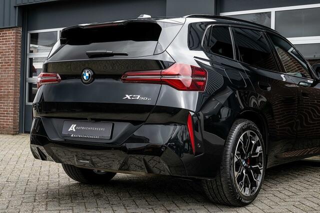 BMW X3 30e xDrive M Sport Pro | Panorama | Harman/Kardon | Head-Up | Memory Seats |Trekhaak | Driving Ass. Plus | 360° | 20 Inch | Iconic |