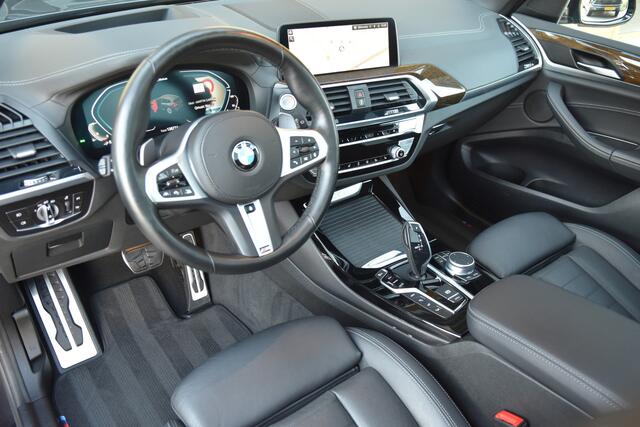 BMW X3 xDrive30e High Executive * BMW Live Cockpit * Panoramadak * 20 Inch * Trekhaak *