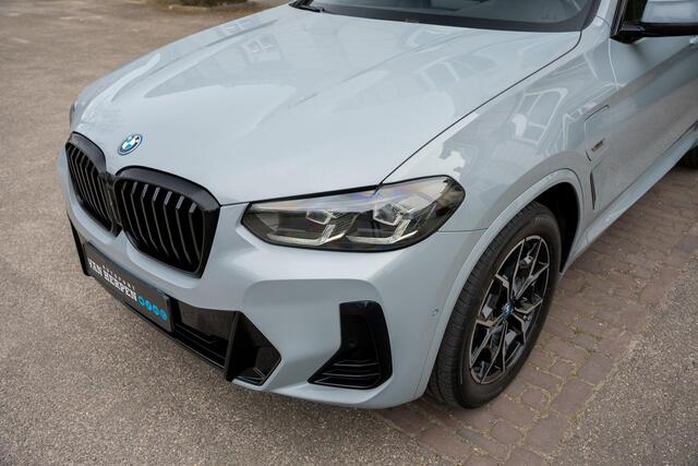 BMW X3 xDrive30e High Executive TREKHAAK | PANO | MOKKA LEDER | KEYLESS | CARPLAY | 1E EIGN