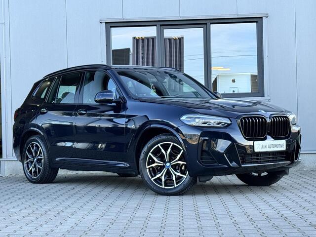 BMW X3 xDrive30e High Executive 292 PK | M sport | Groot navi scherm | Alarm | Carbon zwart | Camera