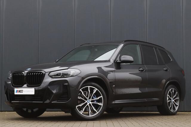 BMW X3 xDrive30e M Sport Pano M Stoelen Harman-Kardon