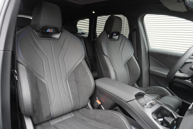 BMW X3 iX3 50 xDrive M Sportpakket Pro | 21 inch LM Sterspaak (Styling 1050 M) | Panoramadak met Klimaat Comfort Glas | Harman-Kardon Surround Sound System | 3D Head-Up Display