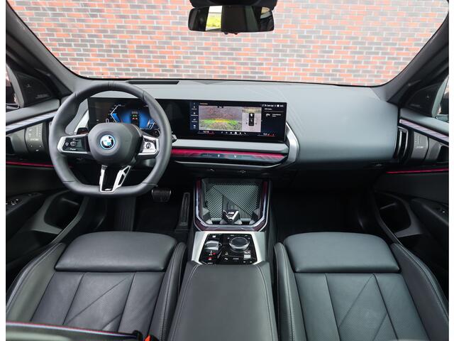 BMW X3 30e xDrive | Pano - Trekhaak - HUD