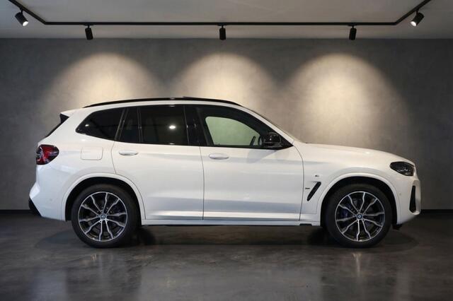 BMW X3 xDrive 30e M Sport l Bucket Seats l Pano l HUD l LEDER l Drive A