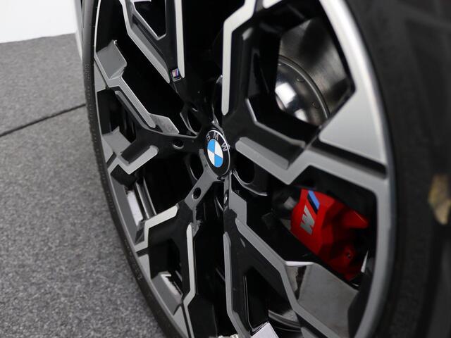 BMW X3 30e xDrive M Sportpakket Pro | Professional Pack | Premium Pack | Trekhaak | Elektrisch Verstelbare Sportstoelen | Driving Assistant Plus | Harman Kardon | 20'' | Ekris Selection