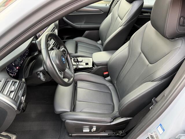 BMW X3 xDrive30e M-Sport 292 Pk Brooklyn Grijs Pano HUD Camera