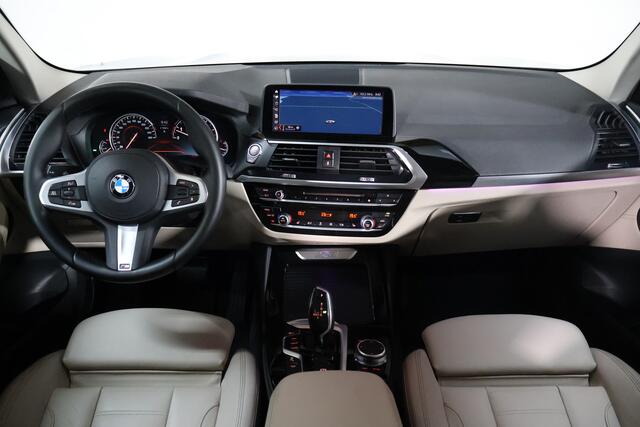 BMW X3 xDrive20i High Executive | Dealer Onderhouden | Cam | Sfeerverlichting