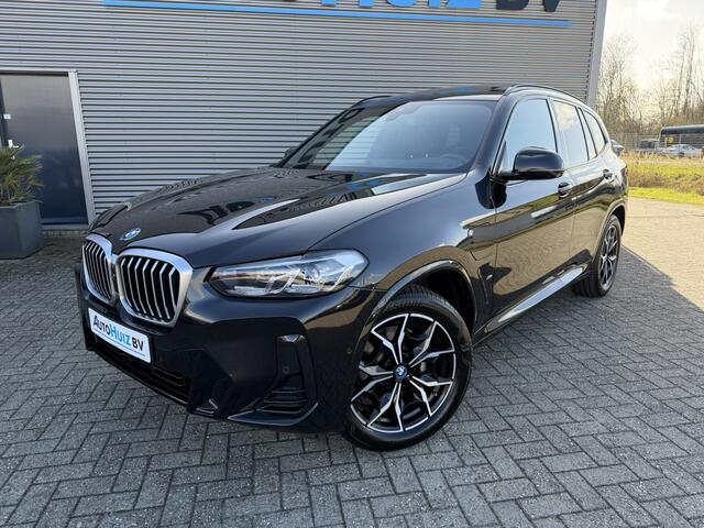 BMW X3 xDrive30e High Executive M Sport Panoramadak 19 Inch LED Keyless Entry Elek. Stoelverstelling ACC Head-Up Display
