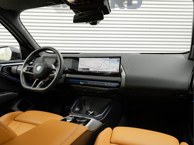 BMW X3 30e xDrive M-Sport - Individual Leder - Trekhaak - Stuurwiel Verwarmd