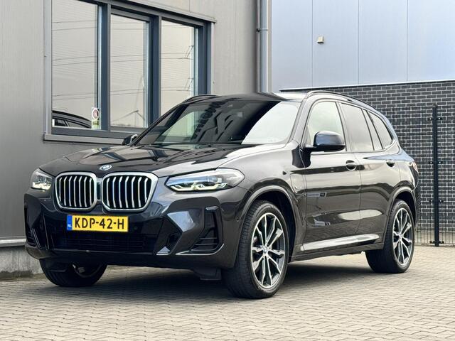 BMW X3 xDrive30e 292 PK | M sport | Trekhaak | | Akoestische glas | Camera | Leder