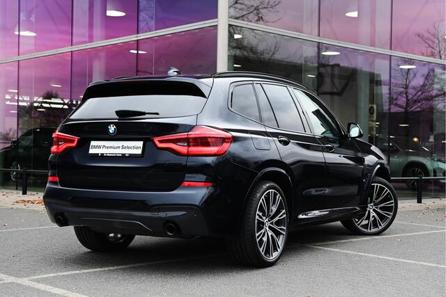 BMW X3 xDrive30e High Executive M Sport Automaat / Panoramadak / Sportstoelen / Comfort Access / Harman Kardon / Getint glas / LED