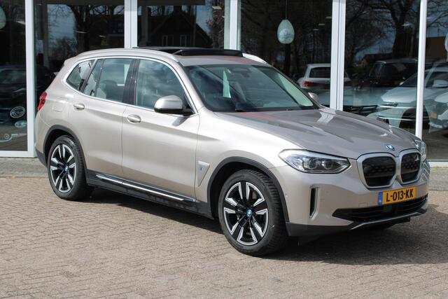 BMW X3 iX3 80 kWh //Pano//Leer//Memory!!