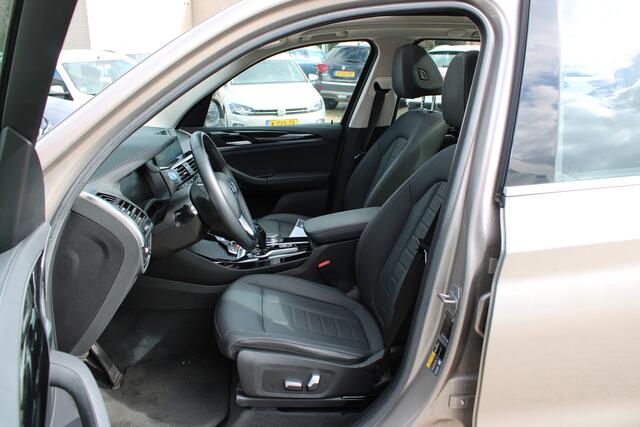 BMW X3 iX3 80 kWh //Pano//Leer//Memory!!