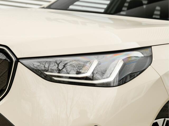 BMW X3 30e xDrive M-Sport Pro - Pano - Trekhaak - Stuurwiel Verwarmd