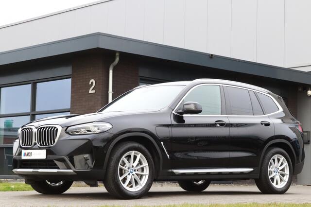 BMW X3 xDrive30e High Exe Trekhaak Leder 1e eig Carplay Dealer OH