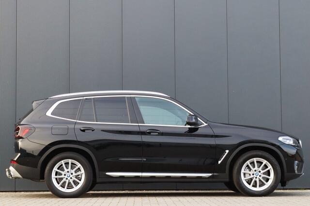 BMW X3 xDrive30e High Exe Trekhaak Leder 1e eig Carplay Dealer OH