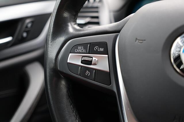 BMW X3 xDrive30e eDrive Edition Org NL | Elektrische trekhaak | DAB | Navi | Adap LED koplamp | Stoelverwarming | Hifi | Grootlichtassistent | Etc.