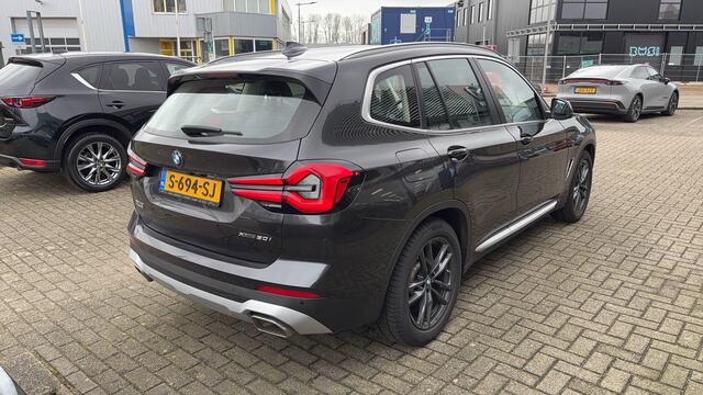 BMW X3 xDrive30i High Executive , Automaat, Leder, Schuif/Kanteldak, Camera, Cruise, Clima, Navi, Stoelverwarming, LMV 19 Inch + Winterwielen, PDC, BSM