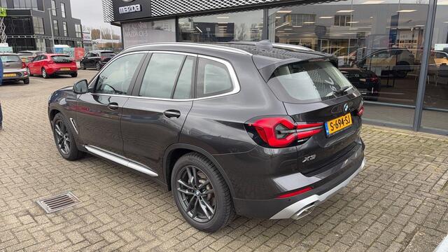 BMW X3 xDrive30i High Executive , Automaat, Leder, Schuif/Kanteldak, Camera, Cruise, Clima, Navi, Stoelverwarming, LMV 19 Inch + Winterwielen, PDC, BSM