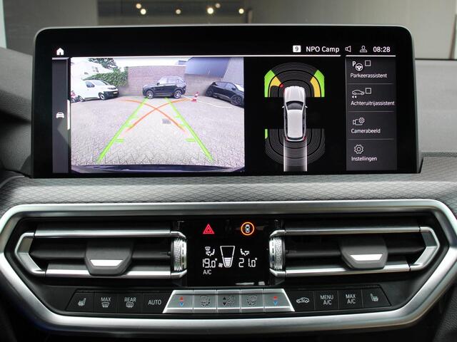 BMW X3 xDrive30e PHEV M-Sport Demo auto ! | Panorama dak | Navigatie | Climate Control | Lichtmetalen Velgen