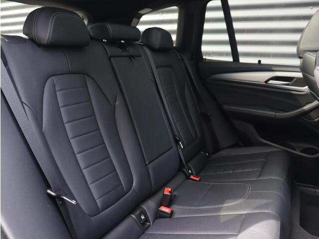 BMW X3 xDrive30e | High Executive | M Sportpakket | Panodak | Head-Up | Trekhaak | Parking Assistant Plus | Hi-Fi | Comfort Access | 21'' LMV