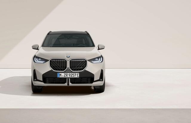 BMW X3 30e xDrive M Sport | Panodak | Trekhaak | Driving Assistant |
