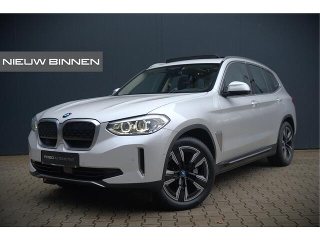 BMW X3 iX3 Executive 80 kWh | Panoramadak | Keyless | Stoelverwarming | Camera | Adaptief Onderstel | Adaptive LED | Elektrische Stoelen | Apple Carplay | Navigatie | Ambiance Verlichting